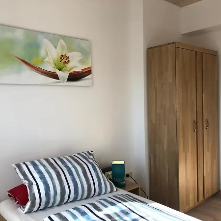 Schlafen Zuhause Monteur Und *