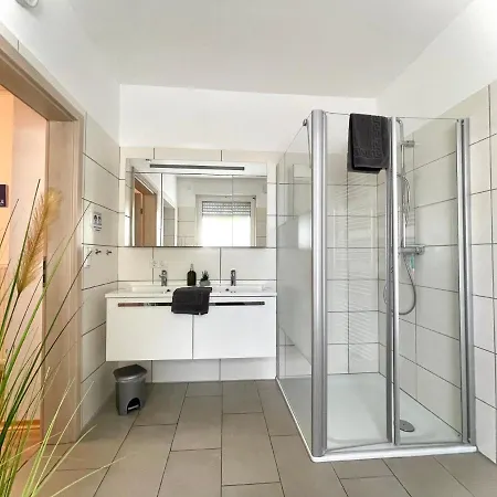 Apartment Schlafen Zuhause Monteur Und *