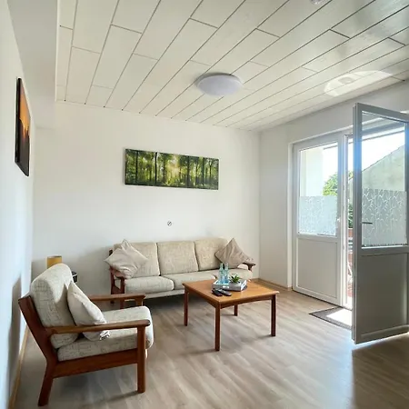 Schlafen Zuhause Monteur Und Διαμέρισμα *