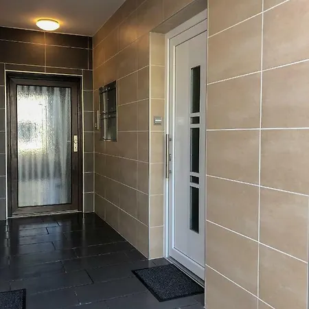 Schlafen Zuhause Monteur Und Rahden