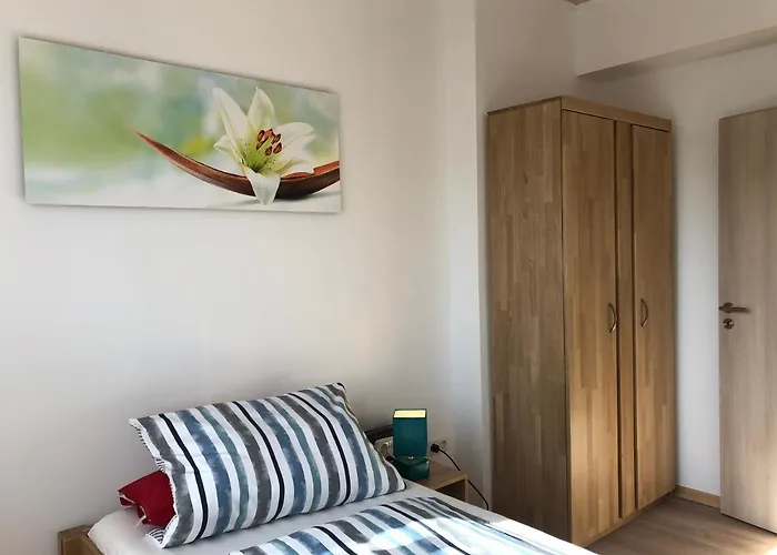 Schlafen Zuhause Monteur Und *